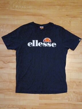 Ellesse Black T-shirt
